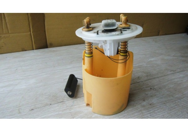паливний насос з датчиком Renault Logan, Sandero, Duster 1.5 dci, 6001548608, 8200397677